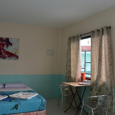 Richdel Hotel Resort Lapu-Lapu City Exteriör bild