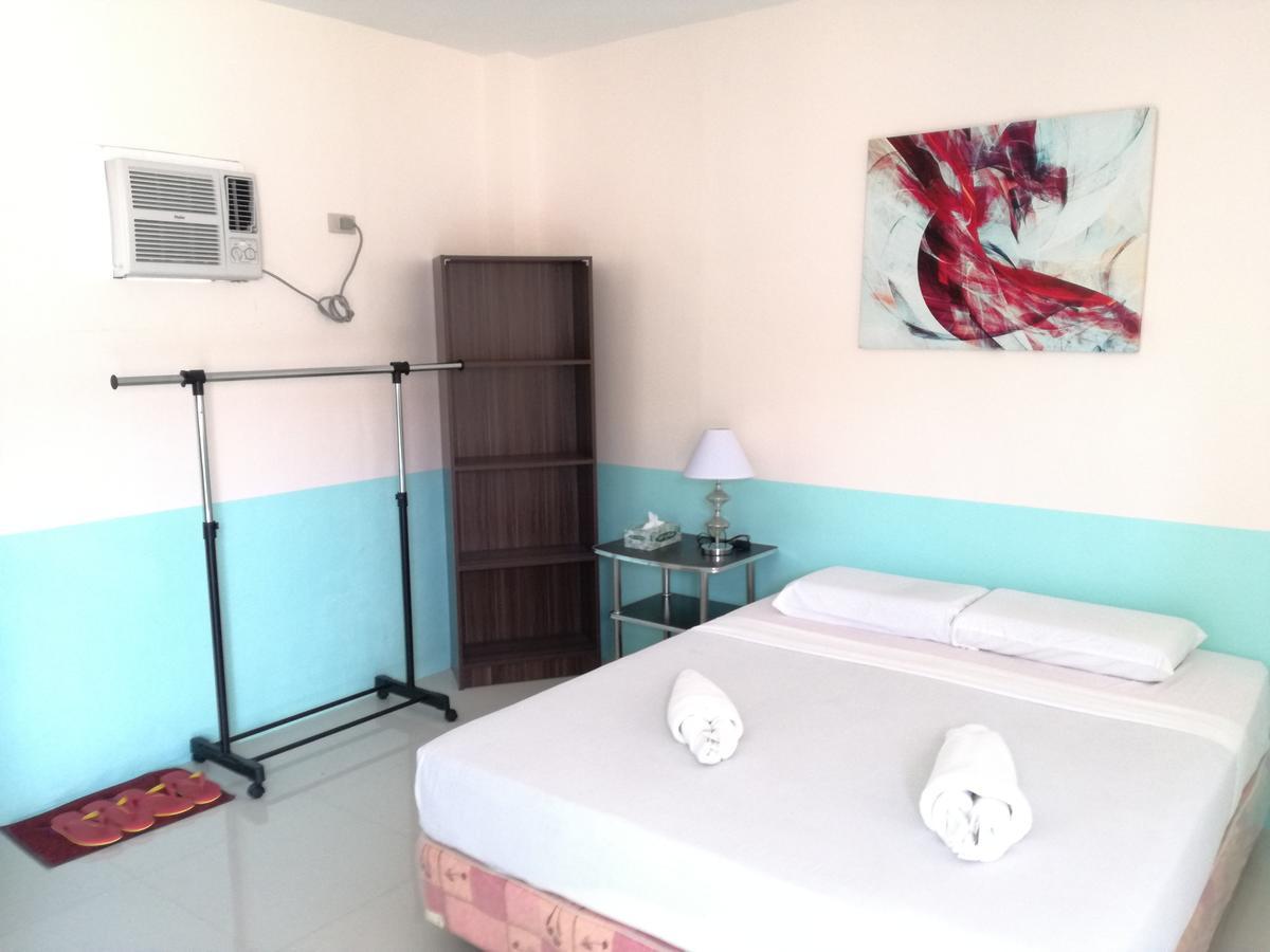 Richdel Hotel Resort Lapu-Lapu City Exteriör bild