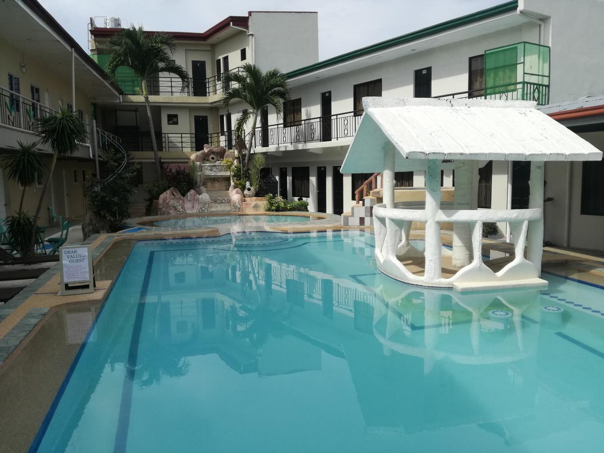 Richdel Hotel Resort Lapu-Lapu City Exteriör bild