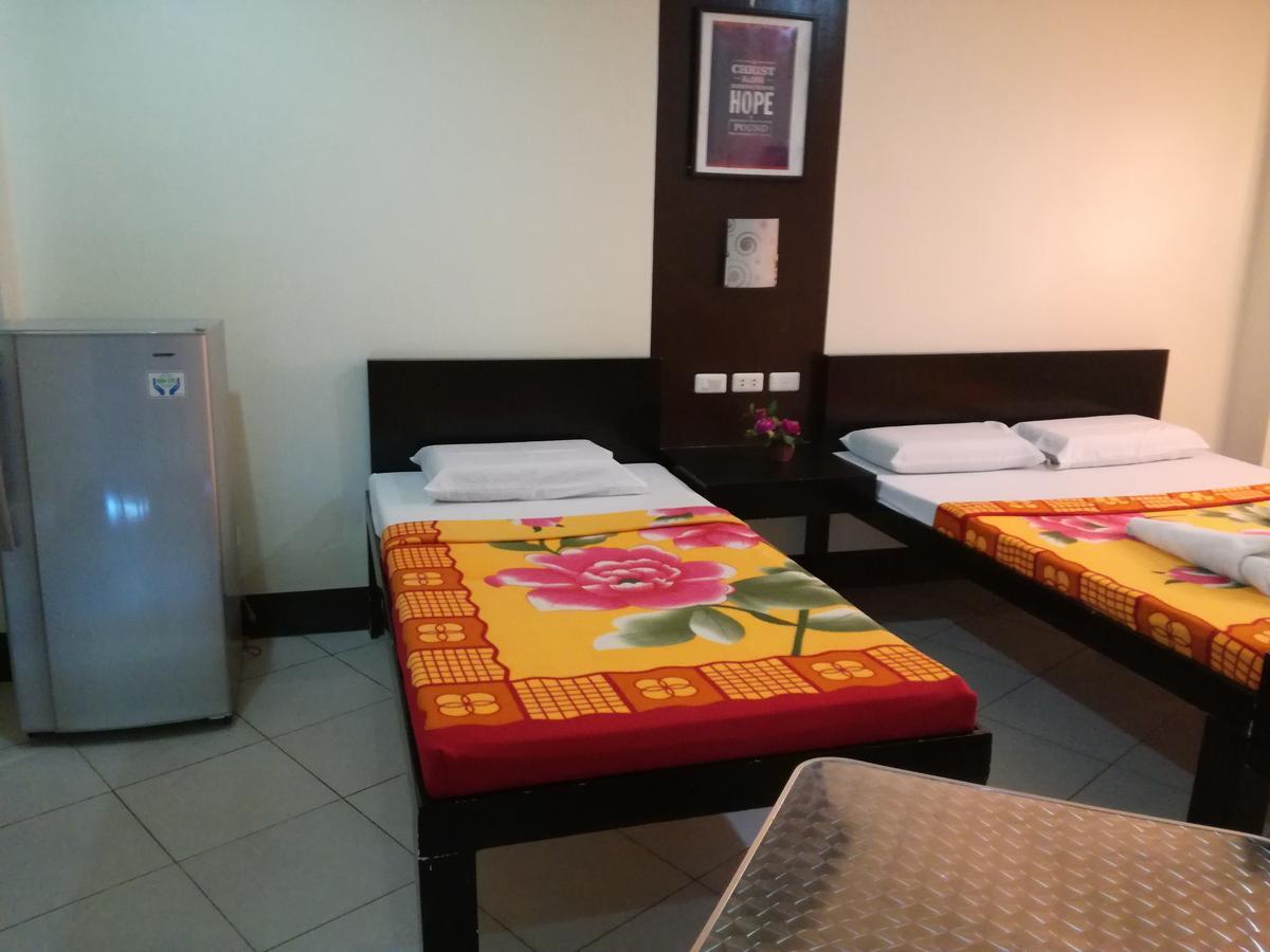Richdel Hotel Resort Lapu-Lapu City Exteriör bild