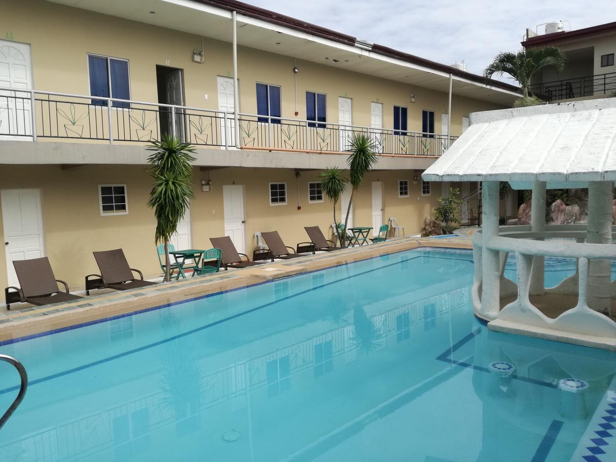 Richdel Hotel Resort Lapu-Lapu City Exteriör bild