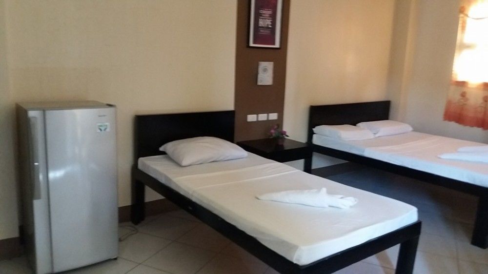 Richdel Hotel Resort Lapu-Lapu City Exteriör bild