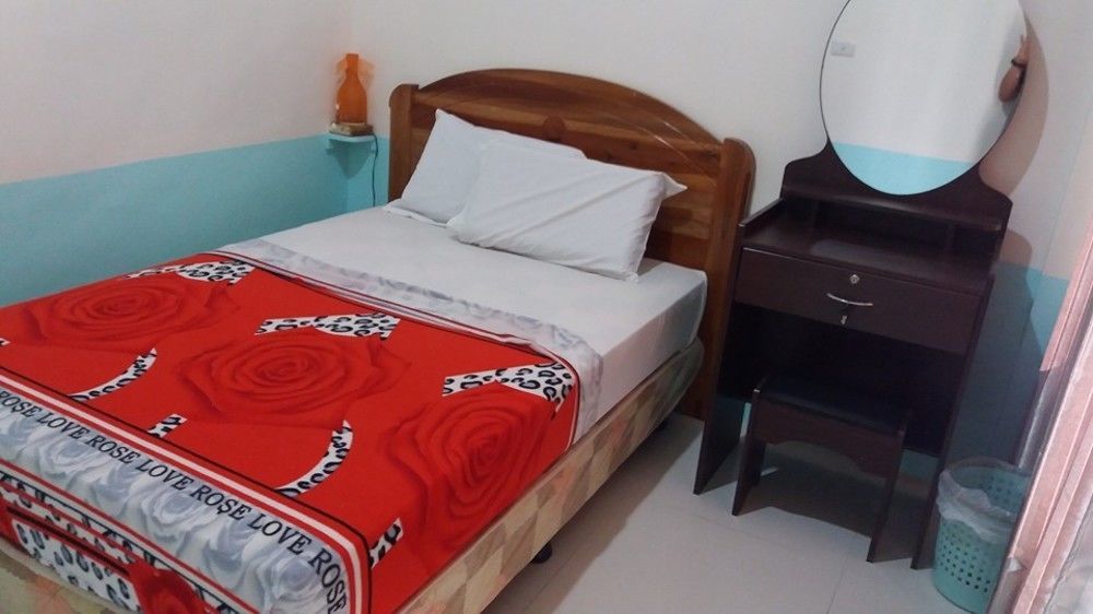 Richdel Hotel Resort Lapu-Lapu City Exteriör bild