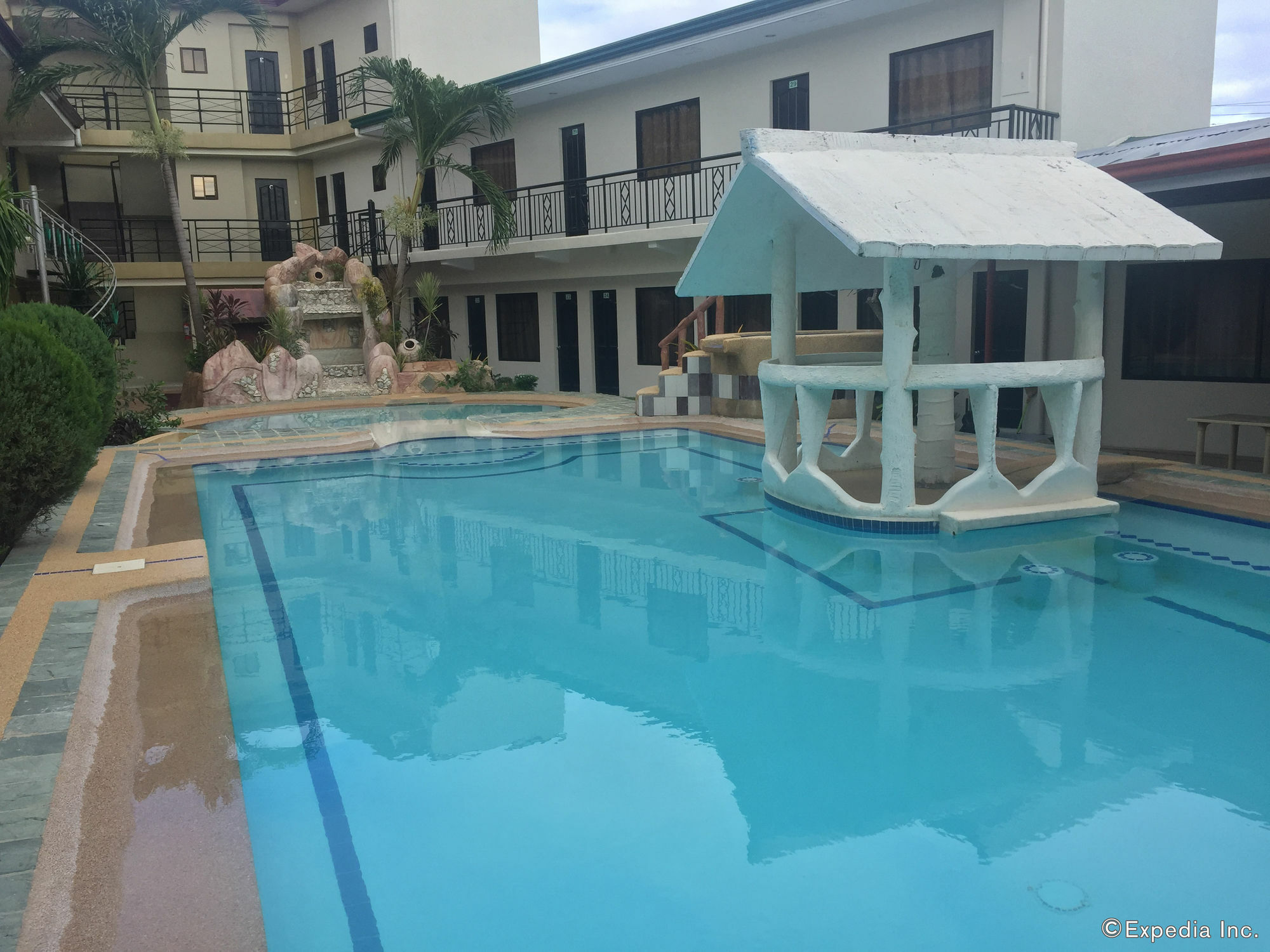 Richdel Hotel Resort Lapu-Lapu City Exteriör bild