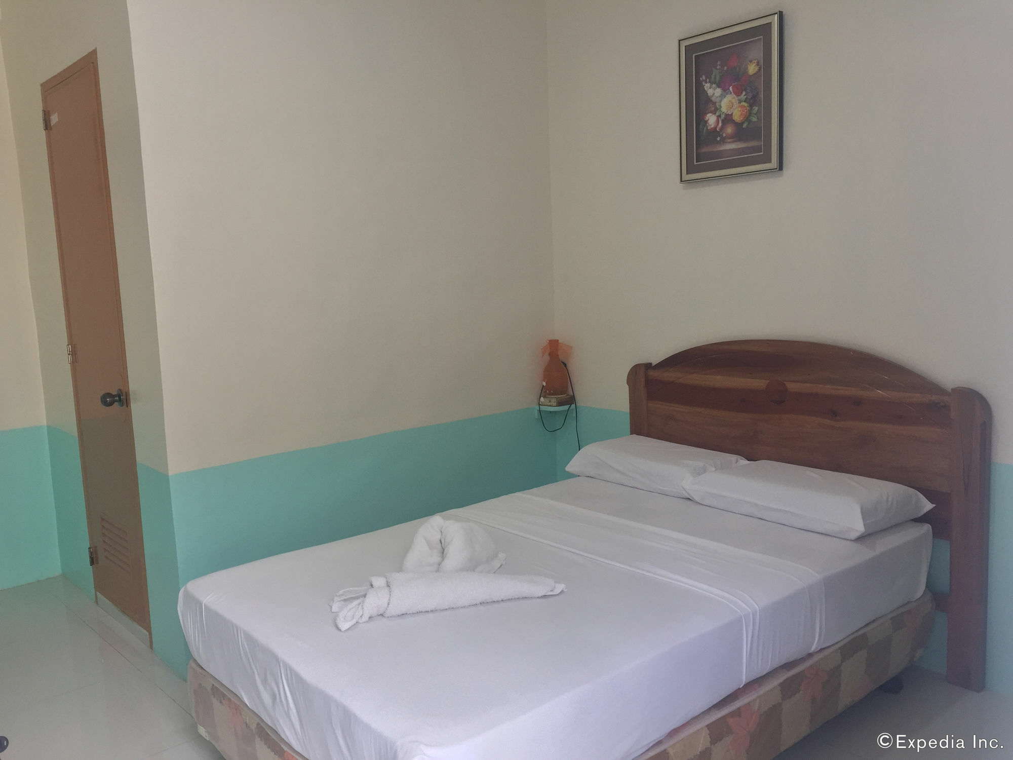 Richdel Hotel Resort Lapu-Lapu City Exteriör bild