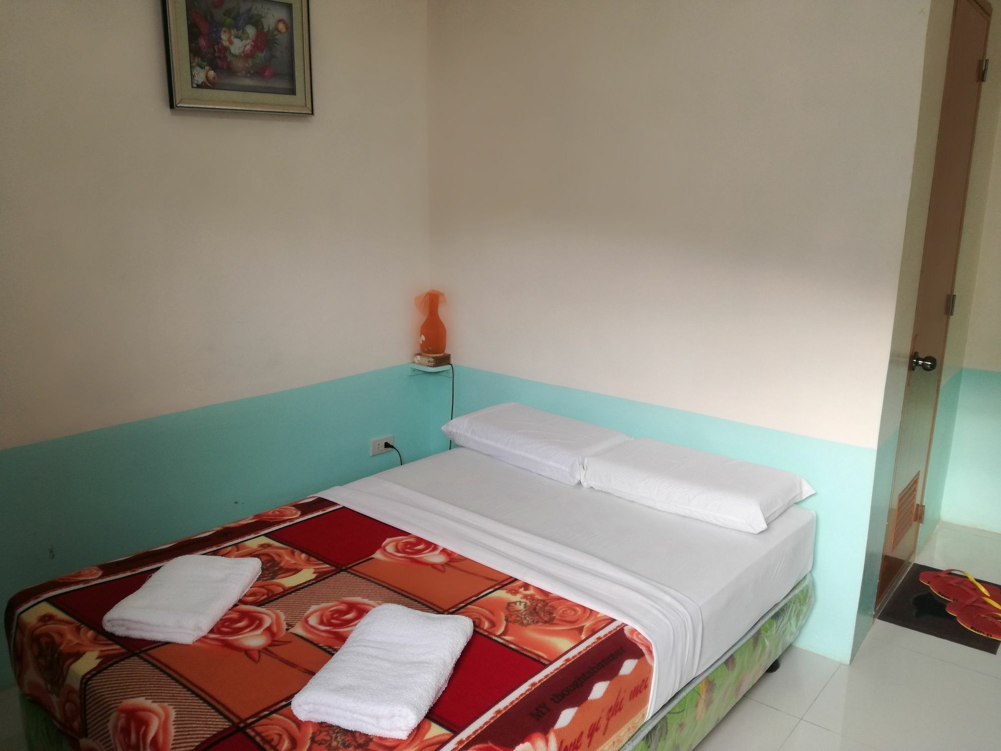 Richdel Hotel Resort Lapu-Lapu City Exteriör bild